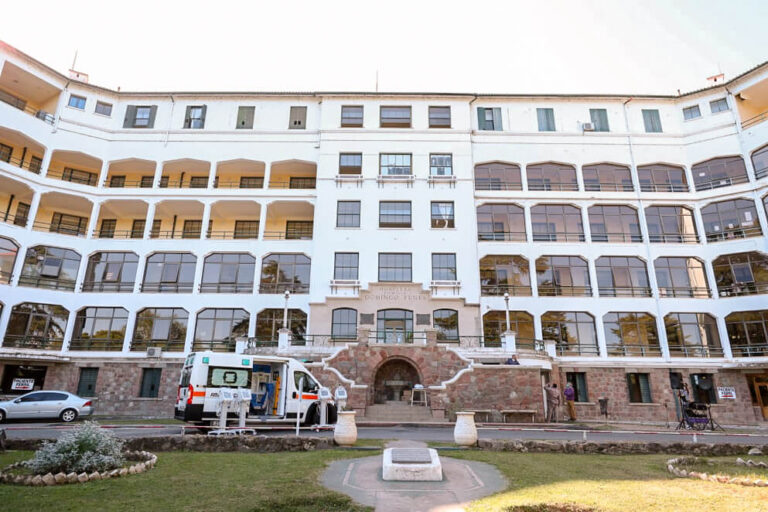 Continúa el conflicto en el Hospital Domingo Funes: ATE denuncia nuevos despidos y sobrecarga laboral